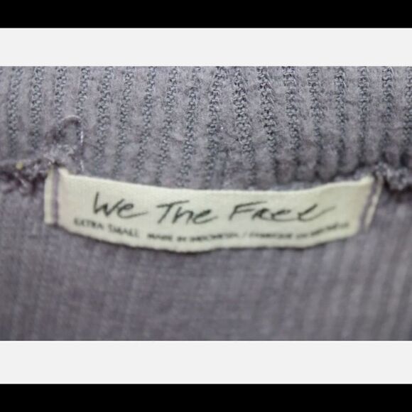 We The Free Free people The Rosa Ribbed Long-Sleeve Lavendar Size XS Split back - Picture 3 of 5